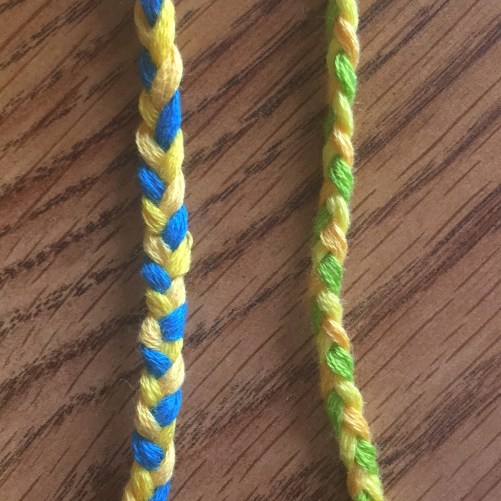 4-Pack Handmade Bracelets - Picture 3 of 4